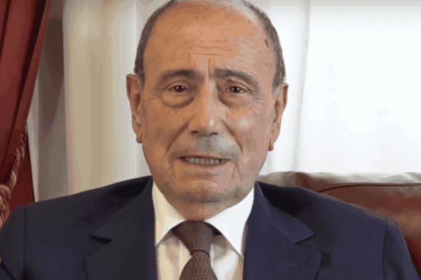 Mozione di Sfiducia a Schifani: L’Opposizione Siciliana Presenta 15 Punti di Accusa