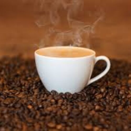 Caffè, rincari record in Italia: in Sicilia l’espresso resiste a 1 euro