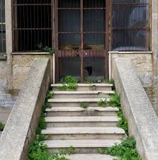 Degrado Area parcheggio ex tribunale, FDL: ”ripristinare sicurezza”