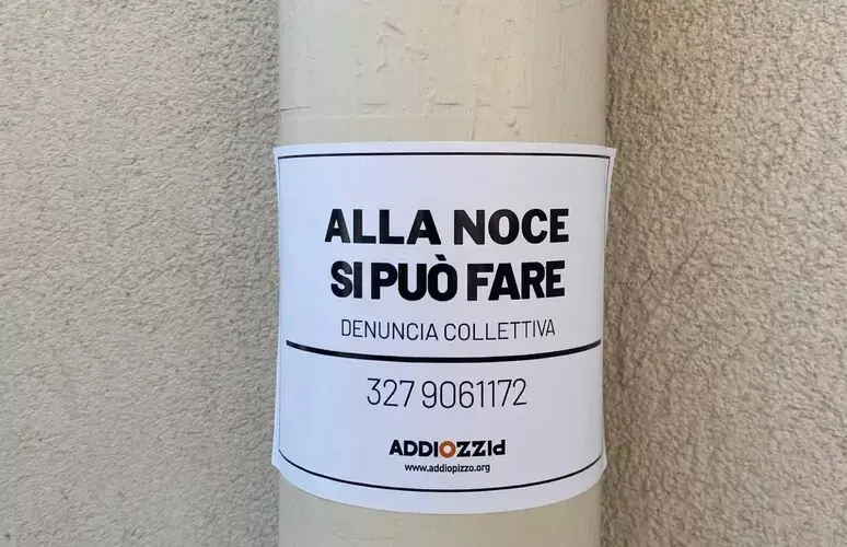 Palermo – Volantini antiracket di Addiopizzo, in alcune strade