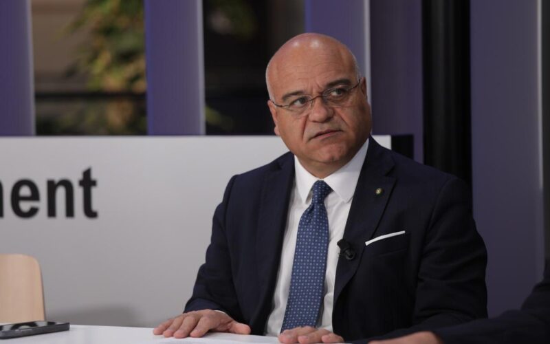 Corte dei Conti bacchetta la Sicilia: sprechi e violazioni su acqua e rifiuti