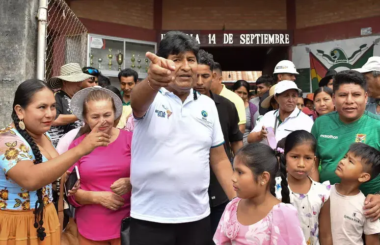 Bolivia, Evo Morales incriminato per tratta di esseri umani