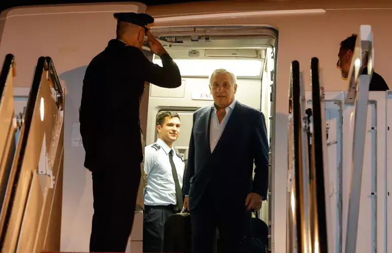 Fermati da Israele 22 italiani, Tajani, stanno tutti bene