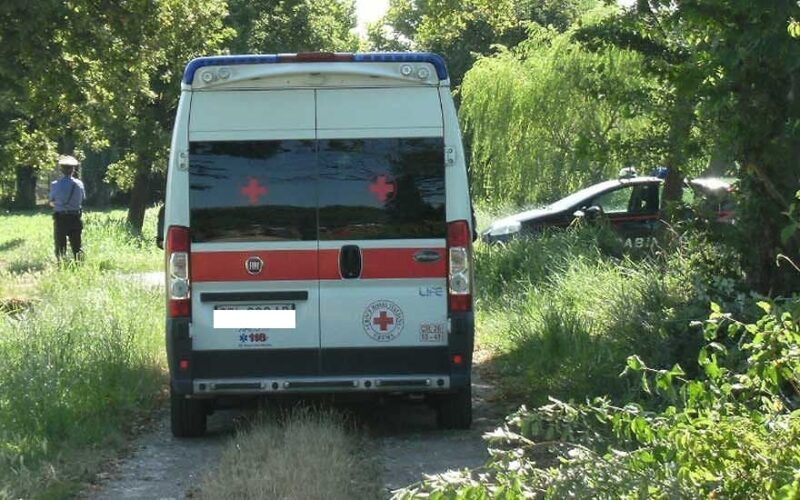 Bracciante travolto da autocarro, morto nell’Agrigentino