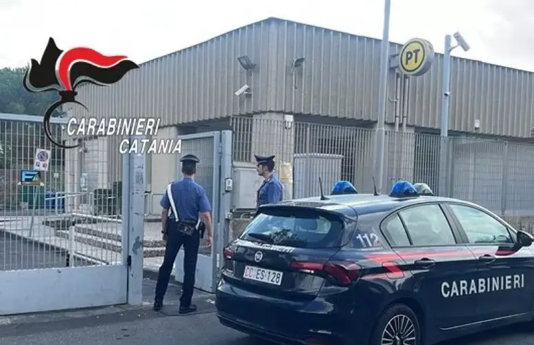 Rapina ufficio postale  Mascalucia armato di taglierino, arrestato