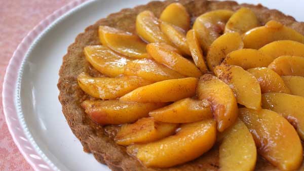 Leonforte celebra la Sagra delle Pesche