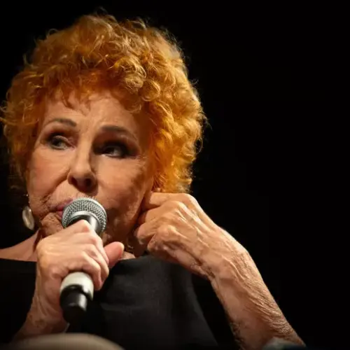 Addio a Ornella Vanoni, un mito senza confini