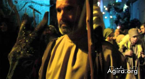 Il Natale tra le Nuvole: Ad Agira Rivive il “Presepe più Originale d’Italia”