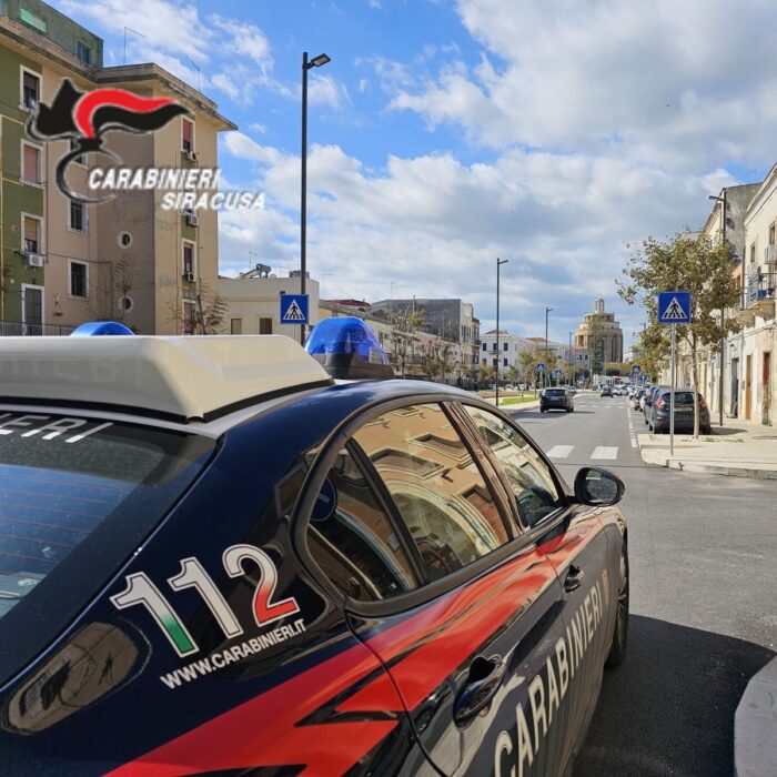 Siracusa, denunciata donna per furto