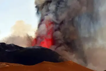 Etna: sospese attività di volo a Catania, Comiso ha ripreso