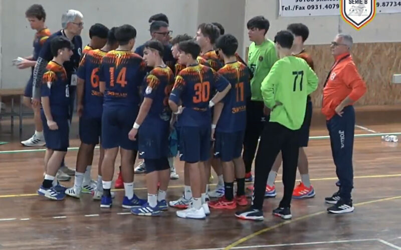 Pallamano Serie B: La Teamnetwork Albatro Next Gen Vince il Derby e Resta al Comando