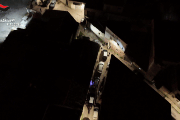 Alla stazione centrale il drive-in della droga: undici arresti (Video)