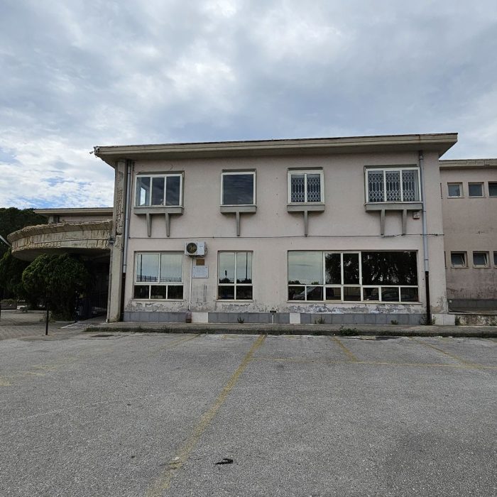 Atti negati in consiglio d’istituto, la protesta del consigliere Bosco