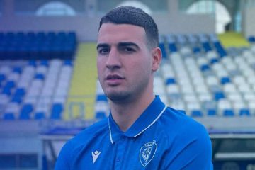 Calcio: al Siracusa arriva il difensore Capomaggio