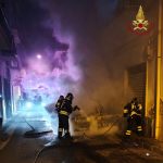 Lentini: auto a metano distrutta nella notte dalle fiamme