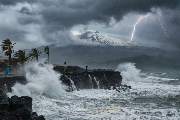 Maltempo, domani scuole chiuse in Sicilia
