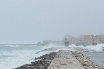 Ciclone Harry, Arera sospende per 6 mesi i tributi nei comuni danneggiati