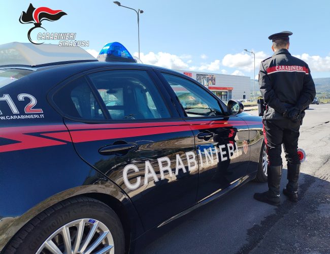 Consuma rapina al supermercato e viene arrestato dai carabinieri