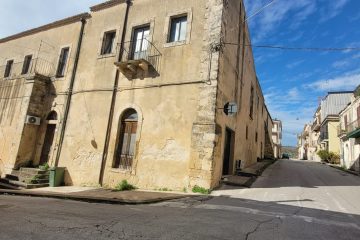 Ferla, 750 euro per la trasformare la parte dell’ex convento di Santa Maria