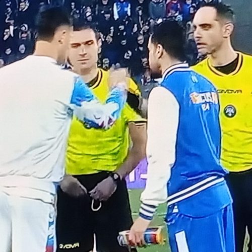 Calcio: Catania in vantaggio sul Siracusa