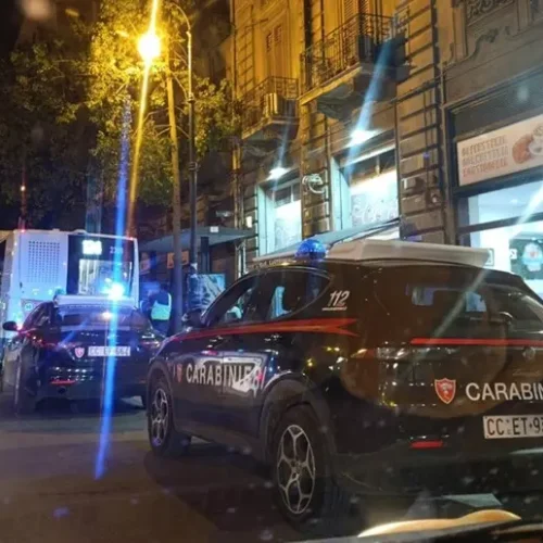 Palermo – Molesta ragazzina sull’autobus, passeggeri la difendono e scoppia lite