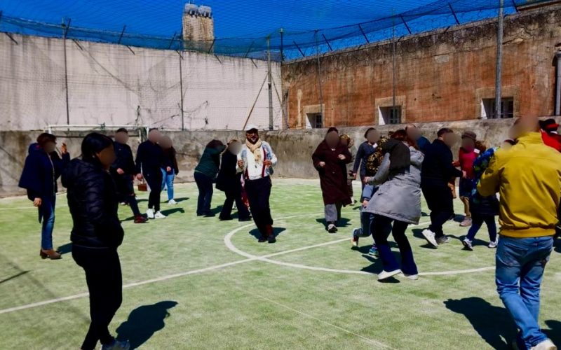Casa Circondariale di Ragusa, Labirinti rivoluziona l’incontro tra padri detenuti e figli