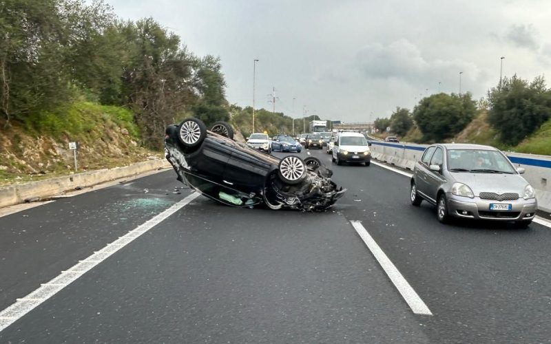 Priolo, incidente autonomo sulla SS114