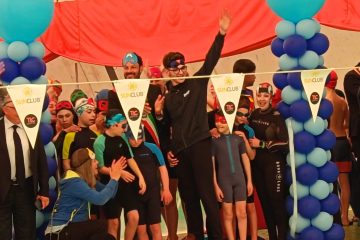 Siracusa vince l’abbracciata collettiva 2026