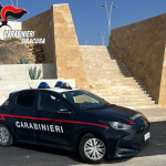 Noto, sanzionato il 20enne in moto nell’isola pedonale