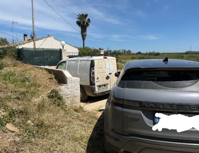 Due ladri aggrediscono vigilantes che li avevano scoperti