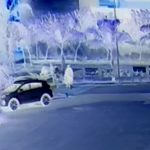 Danneggiano un pannello fotografico: individuati i responsabili