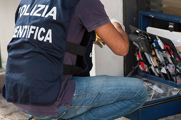 Siracusa: ladro individuato dallo studio del Dna