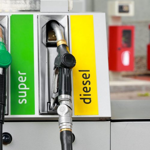 Carburanti, primi segnali di calo ma il quadro resta instabile