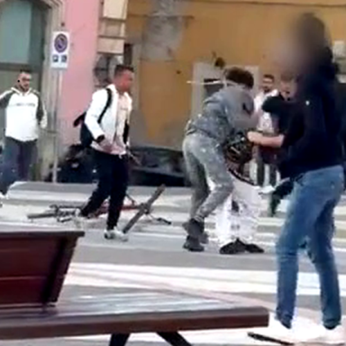 Pasquetta di mazzate a Vittoria (Video)