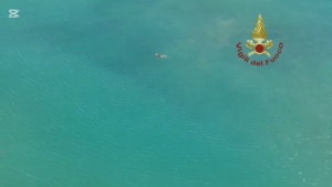 Terzo giorno di ricerca del ragazzo scomparso in mare