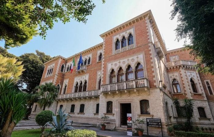 Palermo, firmato protocollo sulla legalità: “Fronte comune contro le intimidazioni”
