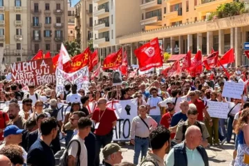 Palermo – Strage di Capaci, corteo di associazioni e movimenti per le vie della città