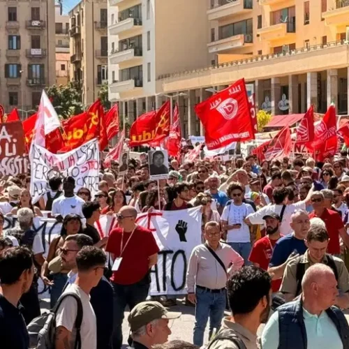 Palermo – Strage di Capaci, corteo di associazioni e movimenti per le vie della città