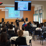 Palazzolo: i carabinieri incontrano gli studenti