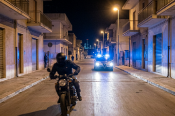 Priolo, fuga in moto per sfuggire ai controlli: denunciato 27enne