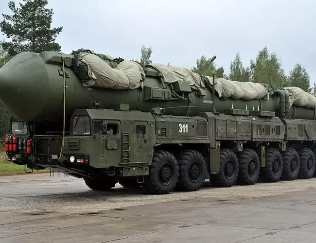 Oreshnik, il missile ipersonico di Putin che minaccia l’Europa