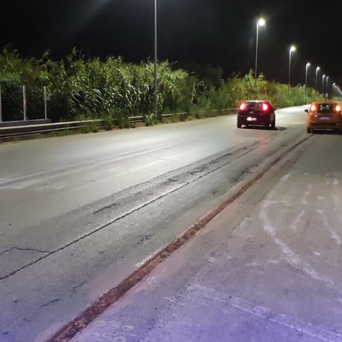 Vittoria-Scoglitti, ciclista straniero investito da un’auto: è grave