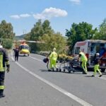 Licodia Eubea – Autocompattatore si ribalta sulla SS 514: autista trasferito in elisoccorso