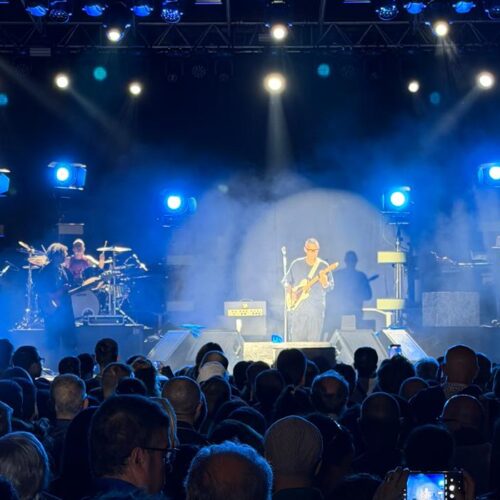 Augusta, Alex Britti incendia Piazza Castello: partito il BrittinTour ’26