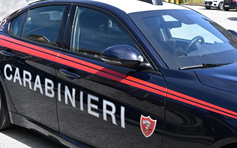 Avola, 60enne ai domiciliari per furto di cavi elettrici