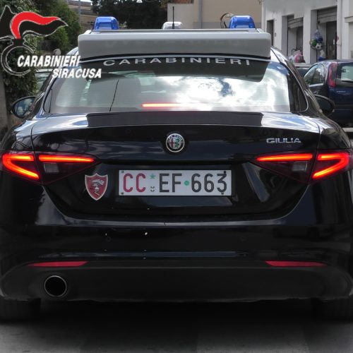 Testa dell’Acqua, fermato con coltello a serramanico: denunciato 37enne