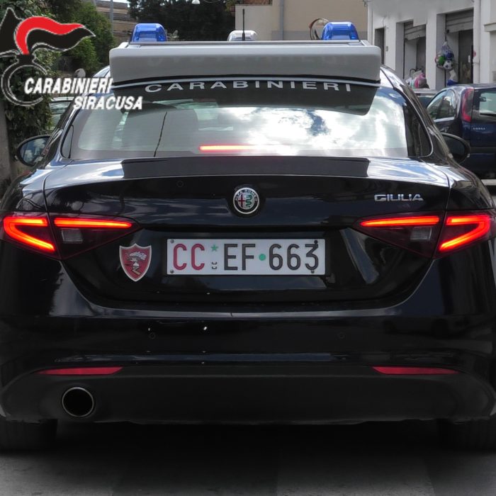 Testa dell’Acqua, fermato con coltello a serramanico: denunciato 37enne