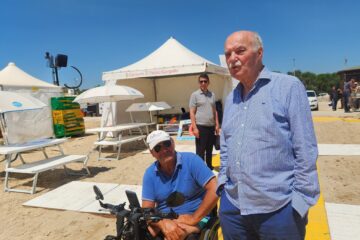 Marina di Priolo, riapre AbilBeach: pedalò accessibile e doccia speciale tra le novità 2026