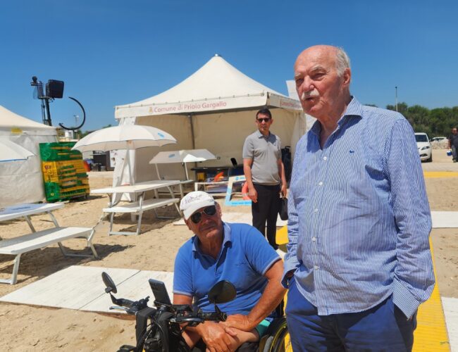 Marina di Priolo, riapre AbilBeach: pedalò accessibile e doccia speciale tra le novità 2026