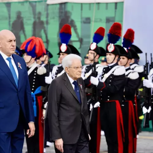 Italia celebra 80 anni della Repubblica: parata ai Fori, Frecce Tricolori chiudono il 2 giugno